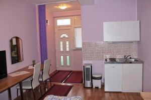 Apartman s kuhinjom Lucija